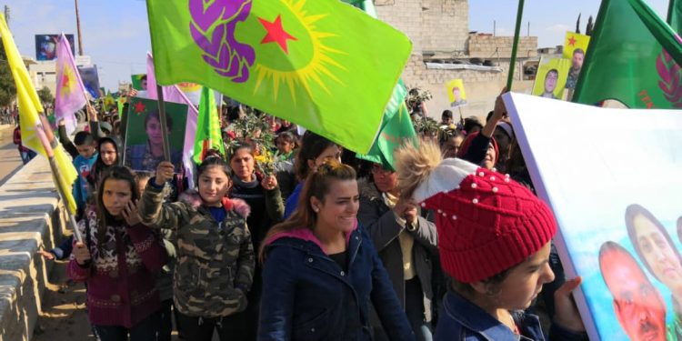 Ciwanên Efrînê dagirkeriya dewleta Tirk a li Efrînê şermezar kirin