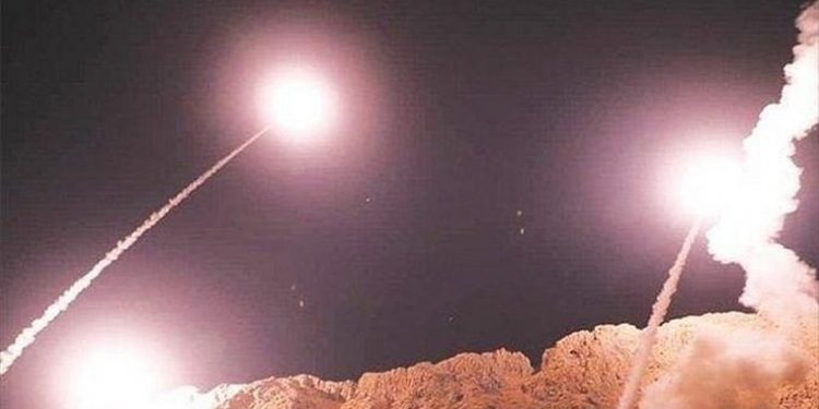 Pentagon: Bi 12 fuzeyan li baregehên leşkerî xistin