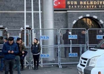 Li Sûrê endamtiya meclîsê ya 6 HDP’yiyan hate desteserkirin