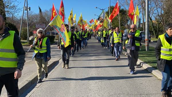 Meşa li Marsîlyayê dest pê kir di roja 2’emîn de ye