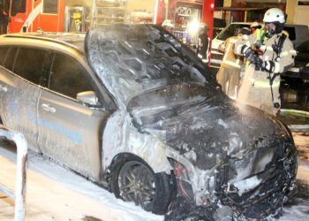 Ji bo piştgiriya bi Rojava re wesayitên ThyssenKrûpp şewitandin