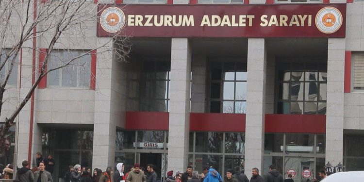 Bi êşkenceyê binçav kir û girtin!