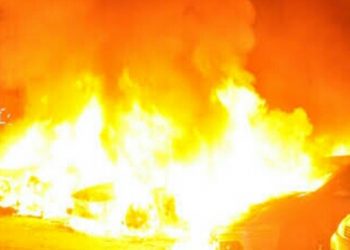 FLAŞ – Li Stenbolê 5 wesayîtên hevkarên dîktatoriya AKP-MHP’ê ya faşîst hatin şewitandin