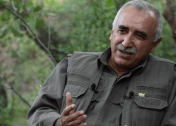 Karayilan: Bingeha komployê qels bûye