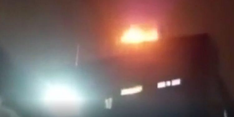 FLAŞ – Yekîneya Tolhildanê: Em ê hesabê şewata li Îmraliyê bipirsin!