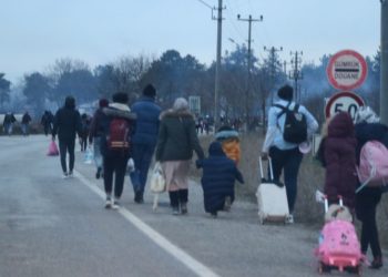 AKP’ê berê koçberan dide Ewropayê