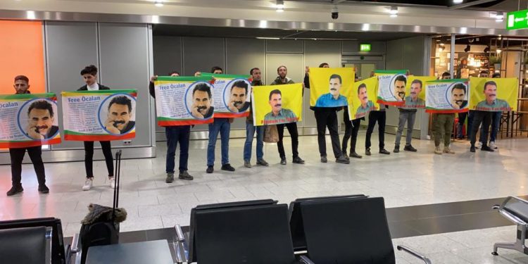 Li balefirgeha Dusseldorfê ji bo Rêberê Gelan Ocalan çalakî hate lidarxistin