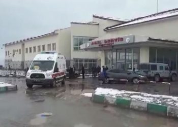 LEZGÎN – Li Agirî bi roketan li wesayîta Midûriyeta Gumrukê hate xistin