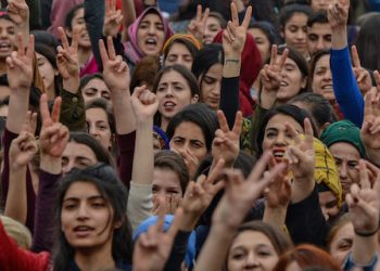 Di 8’ê Adarê de geşkirina berxwedanê ya ji bo azadiyê