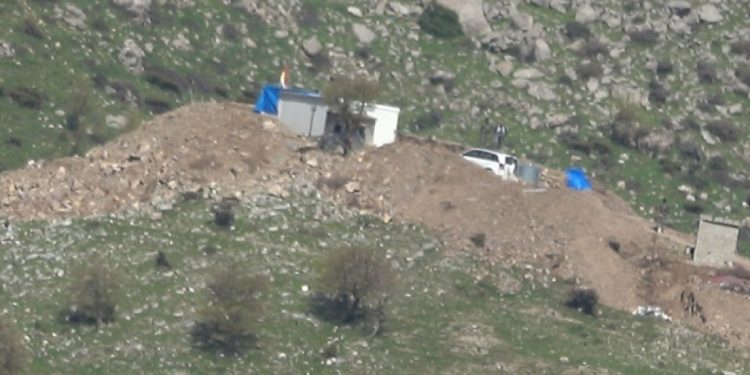 Provokasyona PDK’ê didome: Karwanek 50 wesayitên leşkerî şand gundê Gerewan