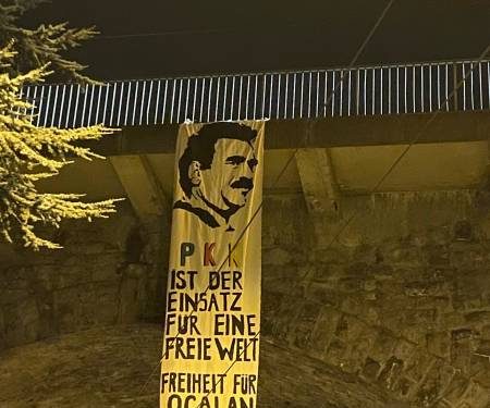 Li dijî tecrîd û dagirkeriyê ciwan daketin qadan