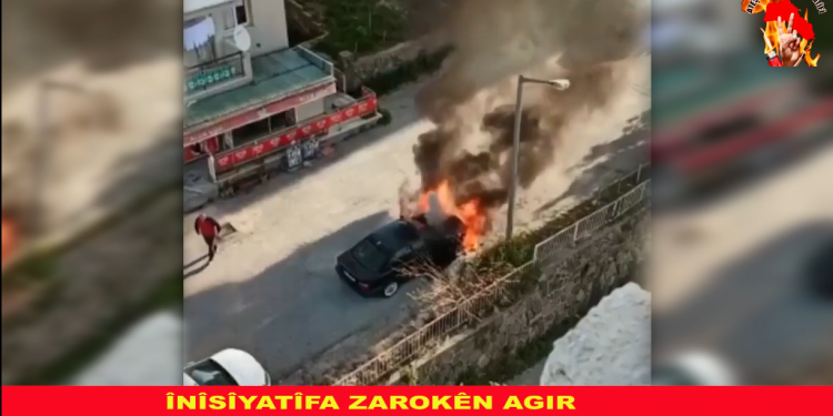Ji Înîsîyatîfa Zarokên Agir li Îzmîrê çalakî: Otomobîleke faşîstan hat şewitandin