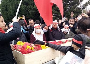 TEV-ÇAND û Kevana Zêrîn endama Grûp Yorûm Hêlîn Bolek bi bîr anîn