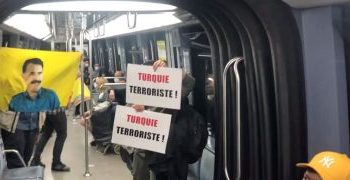 Li Parîsê desteserkirina şaredariyan û faşîzma AKP/MHP’ê hatin şermezarkirin