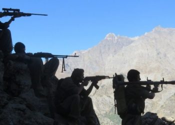 FLAŞ – Li Heftanînê darbeyeke mezin leşkerên Tirk ên dagirker xwar: Bi dehan leşker hatin cezakirin