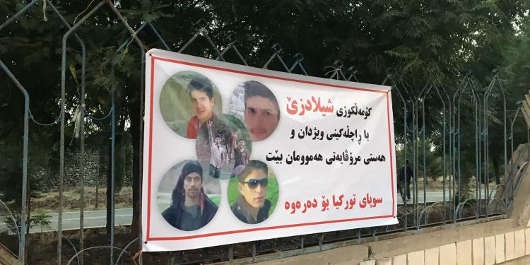 Ciwanên Welatparêz li her derê Silêmanî wêneyên Şeladizê daliqand