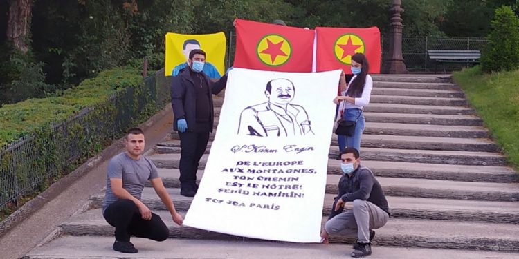 Li Parîsê Şehîd Qasim Engîn hate bibîranîn