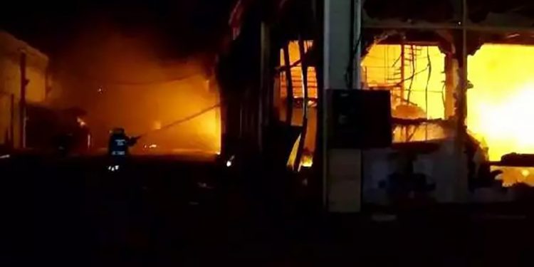 LEZGÎN – YPS’ê li 3 bajaran li dijî dagirkeriyê çalakî kir