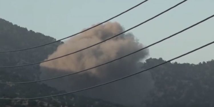 Helîkopterên artêşa tirk a dagirker Girê Dûpişk bombebaran dikin