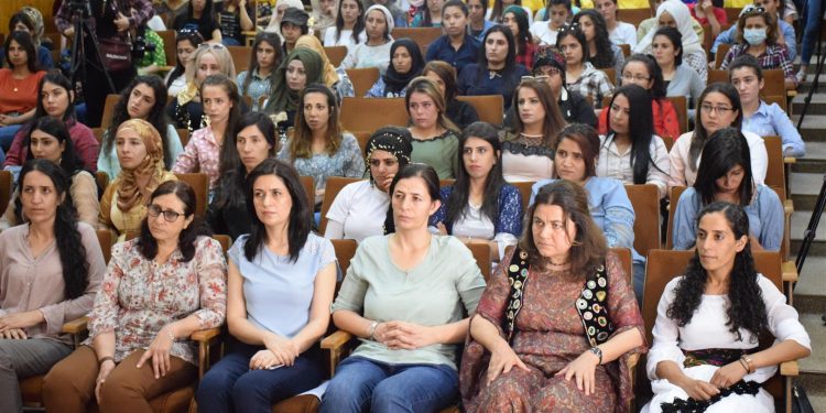 Rêxistina Jinên Ciwan a PYD’ê 1’emîn Konferansa xwe ya Damezrîner li dar xist