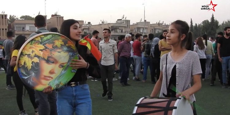 Li Qamişlo bi pêşengtiya Jinên Ciwan şahiya 19’ê Tîrmehê