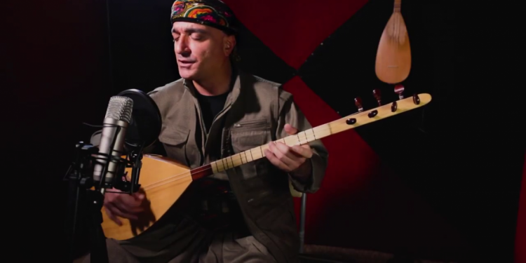 Awazê Çiya ji bo Hasret Gultekîn stranek çêkir