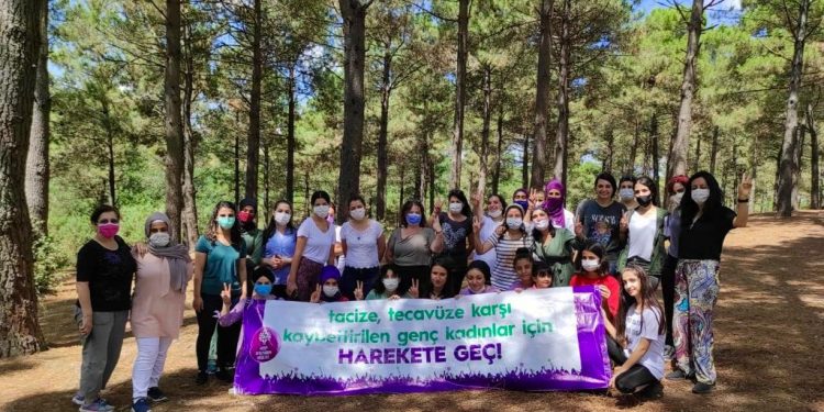 Jinên Ciwan di çarçoveya pêngava ‘Bikeve Tevgerê’ hatin gelhev