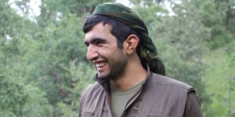 Cenazeyê Gerîlayê HPG’ê Şehîd Agirbaş hate veşartin
