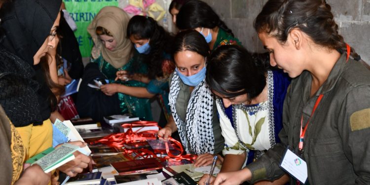 4’emîn Kongreya Yekîtiya Jinên Ciwan tê li darxistin