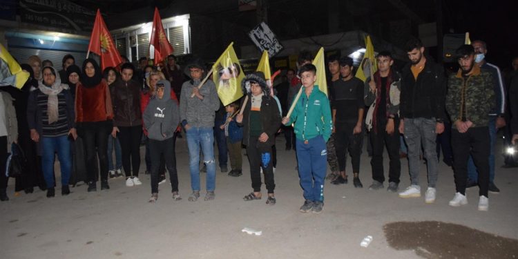 Di pêşengtiya ciwanan de gelê Cizîrê piştgirî dan Şengalê