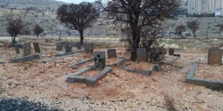 Cenazeyê Gerîlaya YJA Starê Dîren Avent hate veşartin