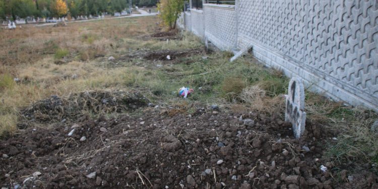 Cenazeyê 3 Pakrewanê Azadiyê malbata teslîm girt