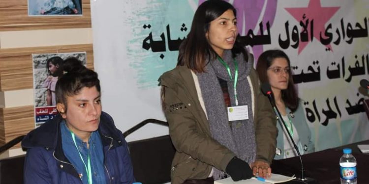 Jinên Ciwan yên Herêma Firatê Komxebata xwe ya yekem pêk anîn