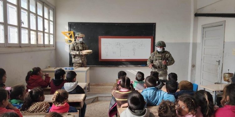 Artêşa Tirk Ya Dagirker Dersa Bombeya Dide Zarokan