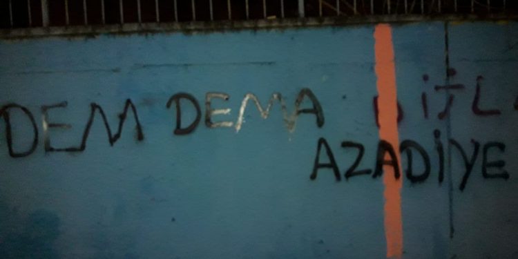 Ciwanên Stenbolê li dijî tecrîdê çalakiyan de ne