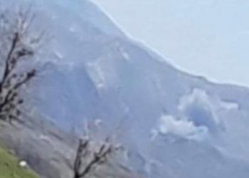 Balafirên şer ên dagirkeriya tirk bombe li Siyanê û gundekî Asûriyan barandin