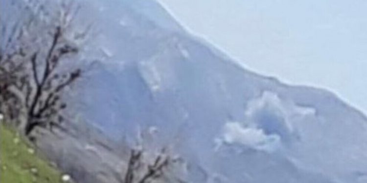 Balafirên şer ên dagirkeriya tirk bombe li Siyanê û gundekî Asûriyan barandin