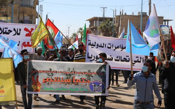 Ciwanên Dêra Zorê bi meşekê piştgirî da QSD’ê