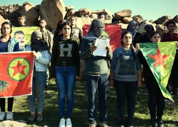 FLAŞ – Ciwanên Rojava: ‘Em tevlî serkeftina destana dirokî a Garê dibin’