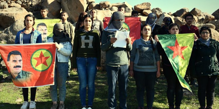 FLAŞ – Ciwanên Rojava: ‘Em tevlî serkeftina destana dirokî a Garê dibin’