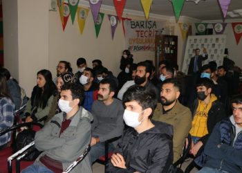 Meclisa Ciwanan a HDP’ê kampanya xwe ya “Bikeve tevgerê” bi dawî kirin