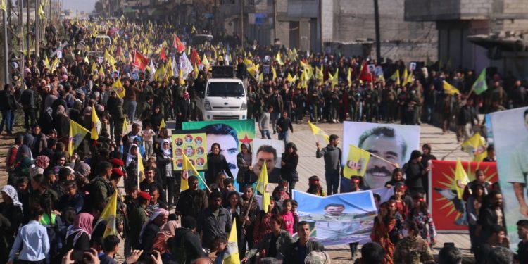 Ciwanên Herêma Firatê gihîştin Kobanê