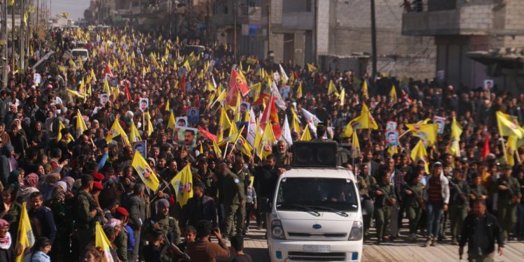 Ciwanên Herêma Firatê gihîştin Kobanê