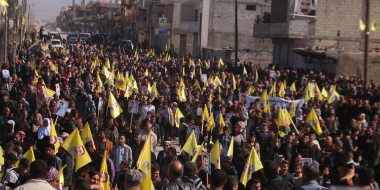 Ciwanên Herêma Firatê gihîştin Kobanê