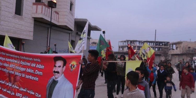 Tevgera Ciwanên Şoreşger li Şehba û Kobanê li dijî komployê meşiyan