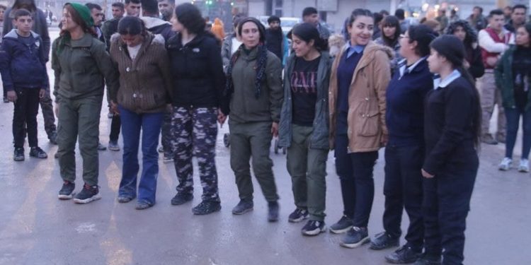Tevgera Ciwanên Şoreşger li Şehba û Kobanê li dijî komployê meşiyan