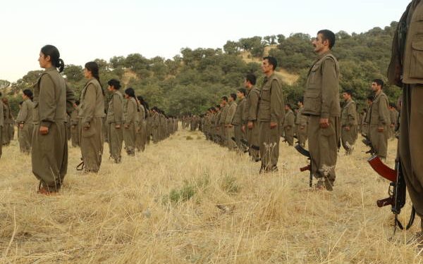 Ji Pênûsa Gerîla – Êdî em ji cengê re amadebûn