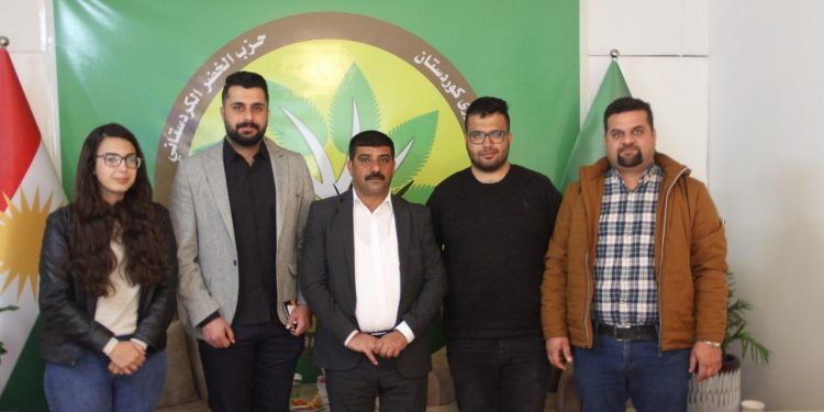 Şandeya Ciwanên Rojava ji bo helwesta hevpar çûn serdana patiyên Başûrî