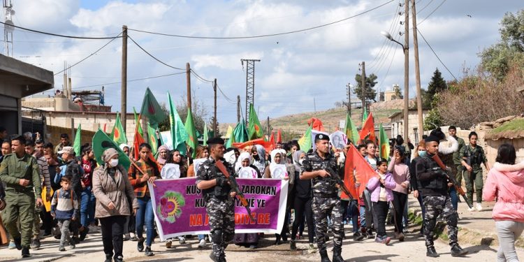 Li Çilaxayê Ciwan li dijî tundiya li ser jinê daketin qada