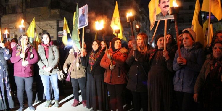 Jinên Ciwan ên Helebê ji bo 8’ê Adarê meşeke meşaleyî lidarxistin